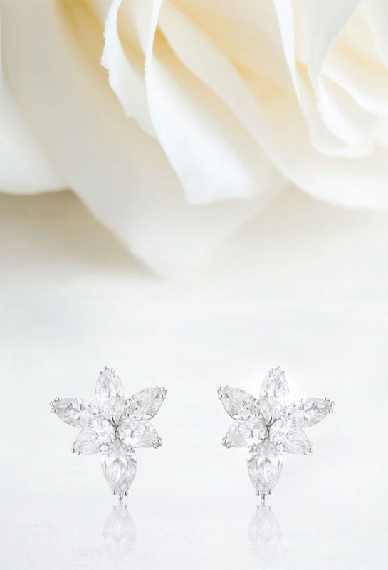 NOA's bespoke bridal diamond earrings