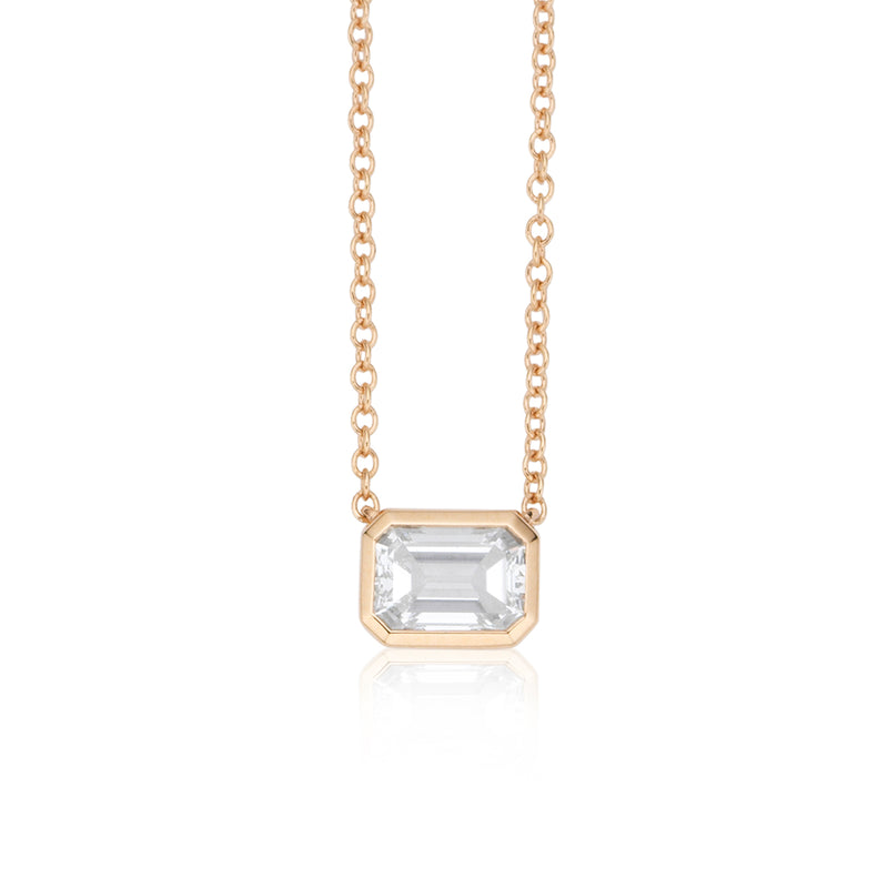 NOA fine jewellery Emerald cut diamond necklace in 18 karat rose gold