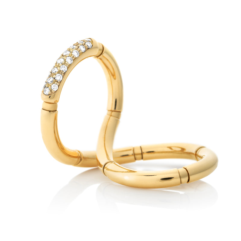 d'Oro Diamond Twist Ring, Yellow Gold from NOA fine jewellery