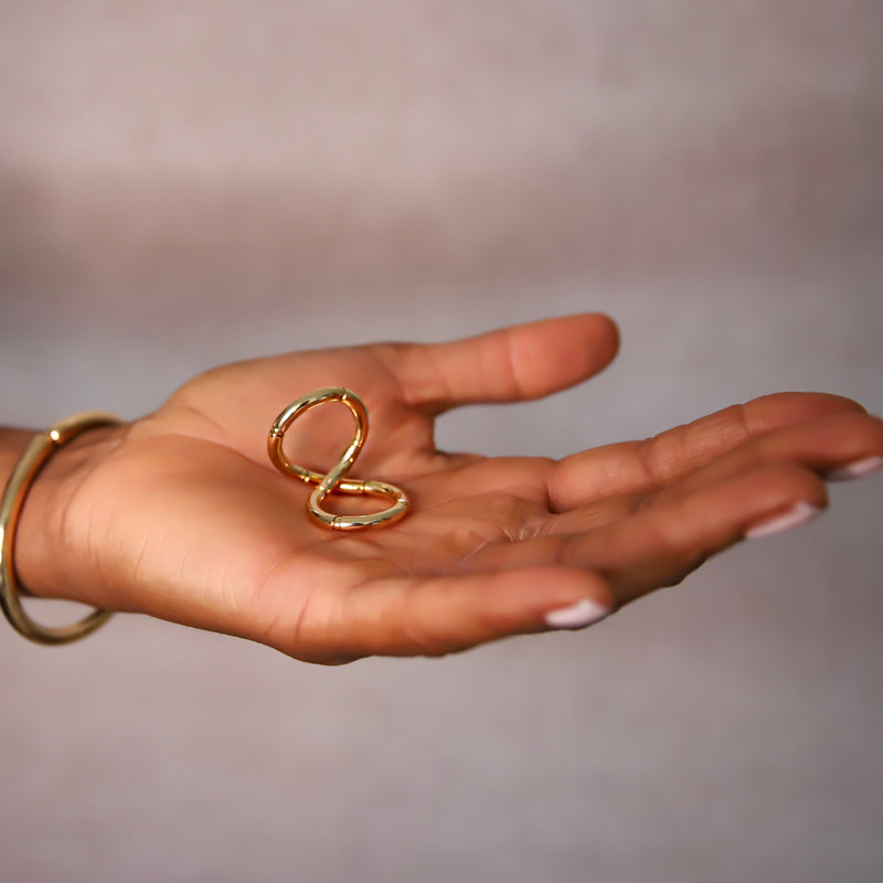 Rose gold twist ring from NOA fine jewellery